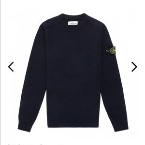 STONE ISLAND
NAVY BLUE WOOL SWEATER